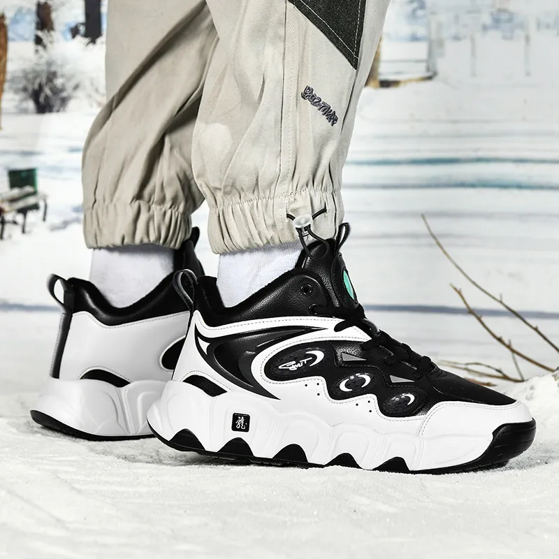 Black tailed Deer Thermal Cushioning Abrasion Resistant Slip Resistant High Top Basketball Shoes Men's-42
