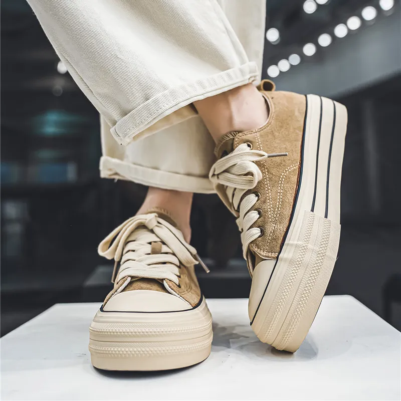 Black tailed Deer Height Increasing Low Top Skateboard Shoes Men's-11