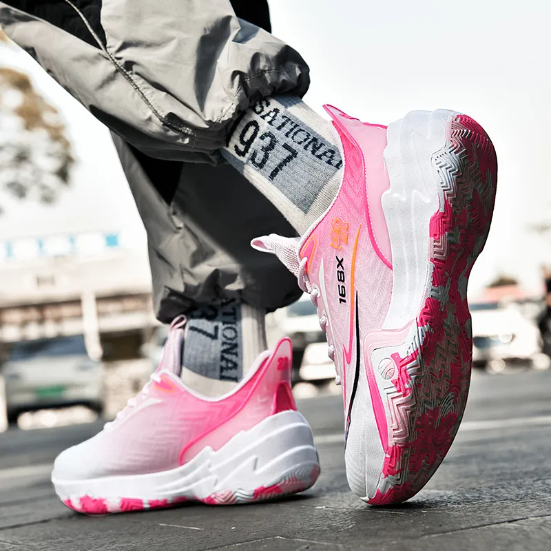 Black tailed Deer Shock Absorbers Slip Resistant Breathable Mid Top Basketball Shoes Unisex-7