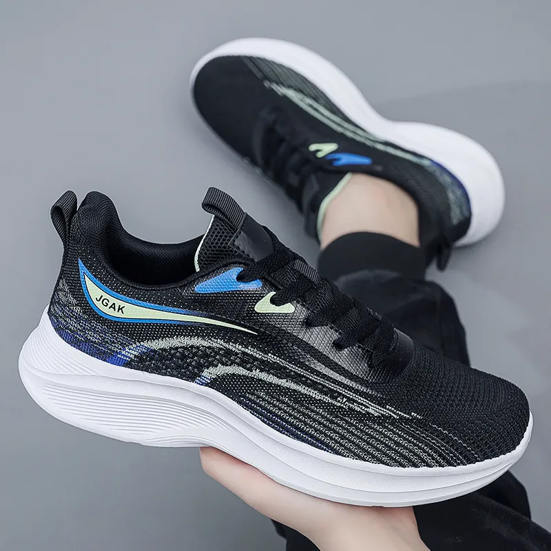 Black tailed Deer Low Top Running Shoes Men's-5