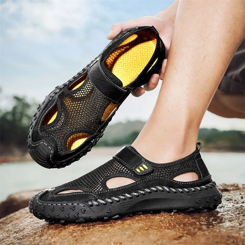 Black tailed Deer Slip Resistant And Breathable River Trekking Shoes Men's-19