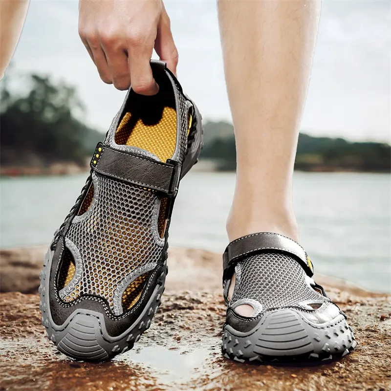 Black tailed Deer Slip Resistant And Breathable River Trekking Shoes Men's-11