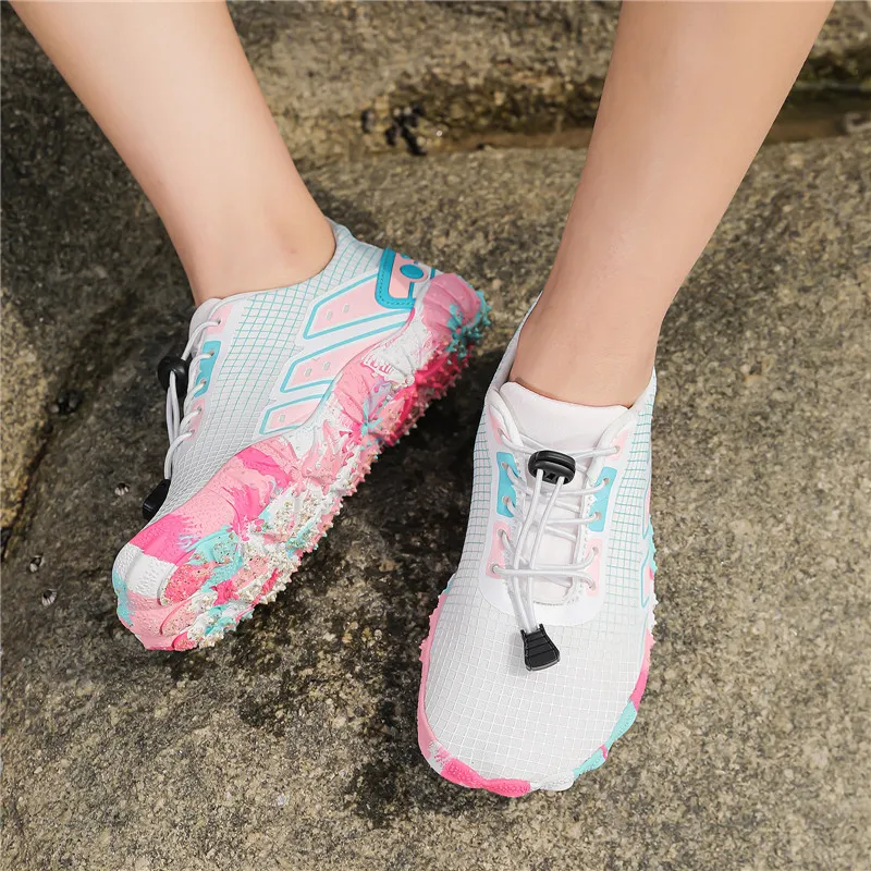 Black tailed Deer Slip Resistant, Breathable, Lightweight Low Top Casual Shoes Unisex-20
