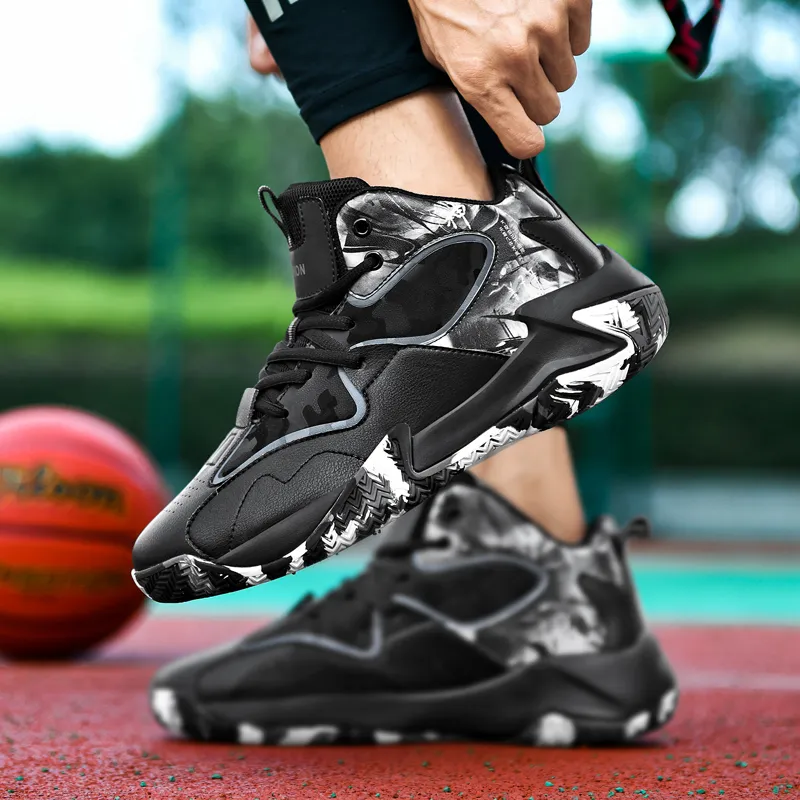 Black tailed Deer Thermal Cushioning Abrasion Resistant Slip Resistant High Top Basketball Shoes Unisex-20