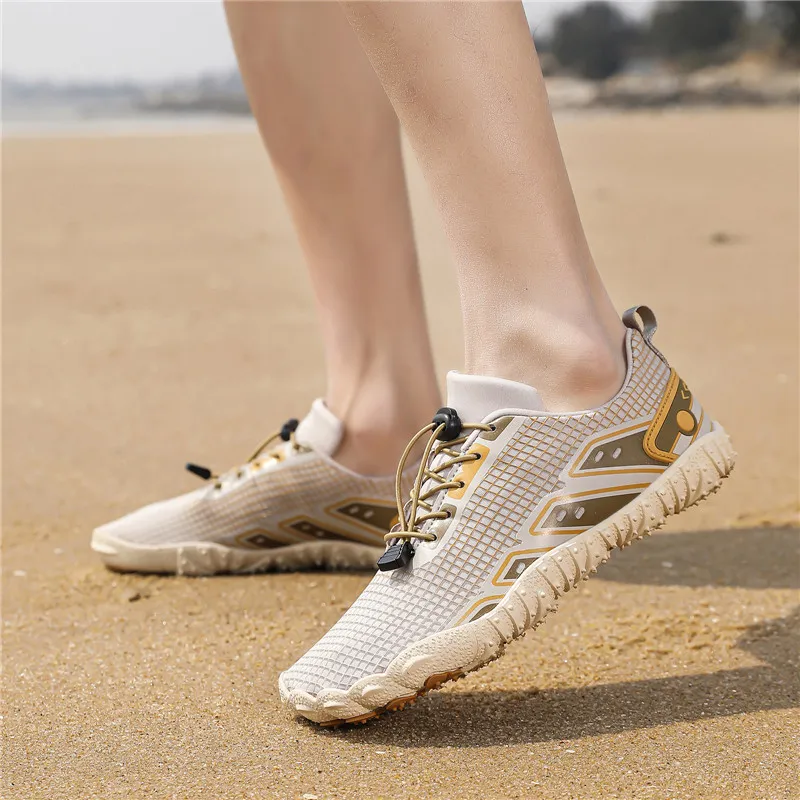 Black tailed Deer Slip Resistant, Breathable, Lightweight Low Top Casual Shoes Unisex-25