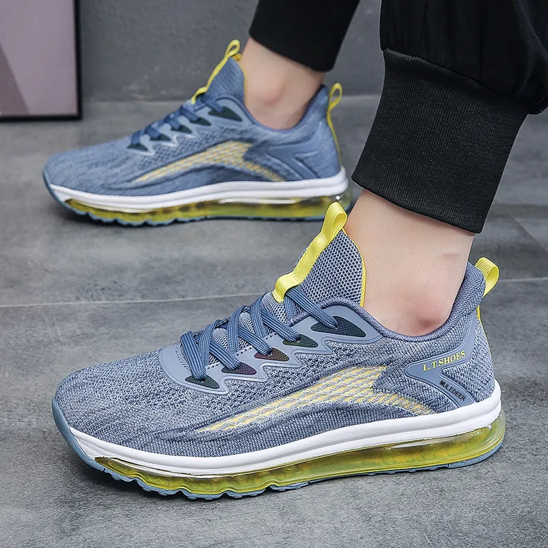 Black tailed Deer Low Top Running Shoes Men's-5