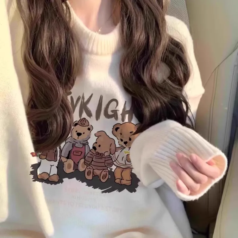 MDLILA Sweaters Unisex Ecru-1