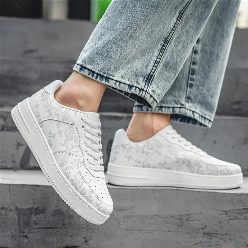 MOISE KEAN Non slip Lightweight Low Top Skateboard Shoes Men's-13