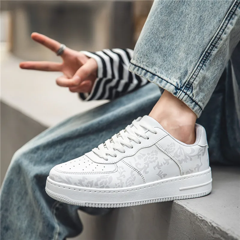 MOISE KEAN Non slip Lightweight Low Top Skateboard Shoes Men's-3