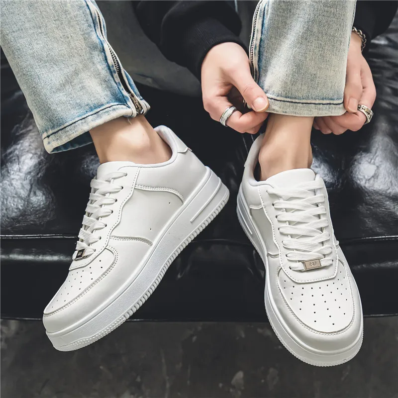 MOISE KEAN Low-Top Skateboard Shoes Men's-10