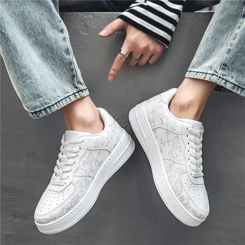 MOISE KEAN Non slip Lightweight Low Top Skateboard Shoes Men's-12