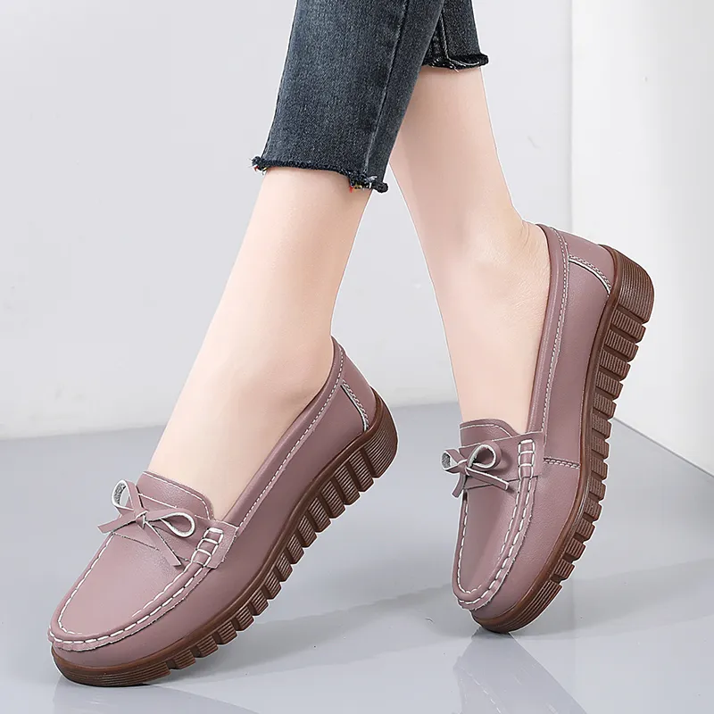 Reivanti Beanie Shoes Women's Cameo Brown-1