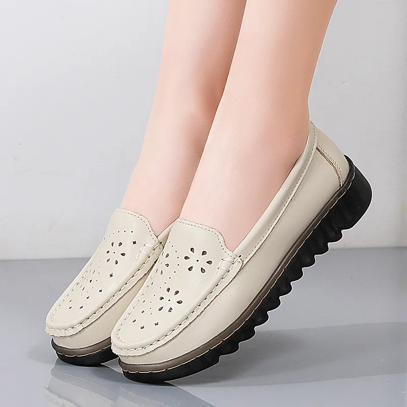 Reivanti Beanie Shoes Women's Beige-5