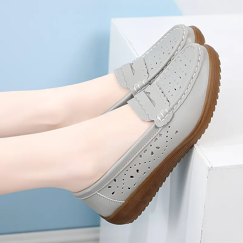Reivantix Gommino Loafers Women's Beige/Gray/Black/White-1