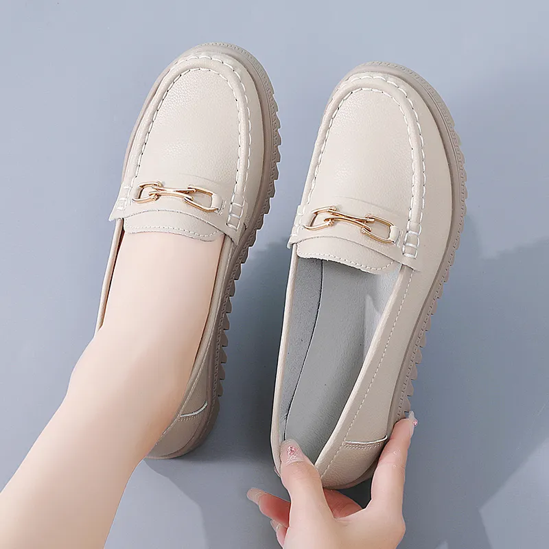 Reivanti Beanie Shoes Women's Beige-7