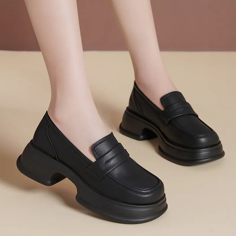 Reivanti Loafers 5cm Women's Black-1