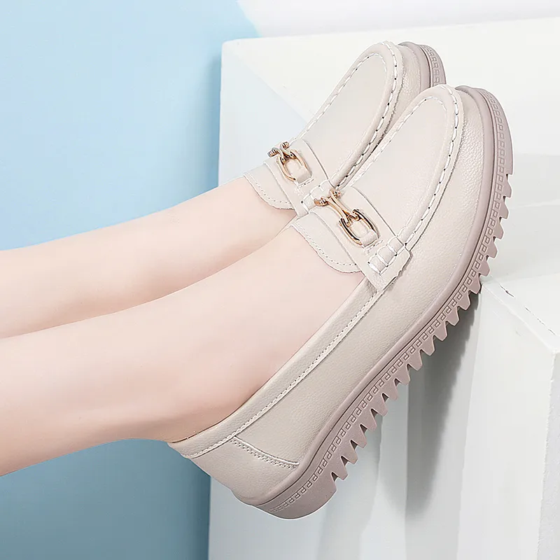 Reivanti Beanie Shoes Women's Beige-5