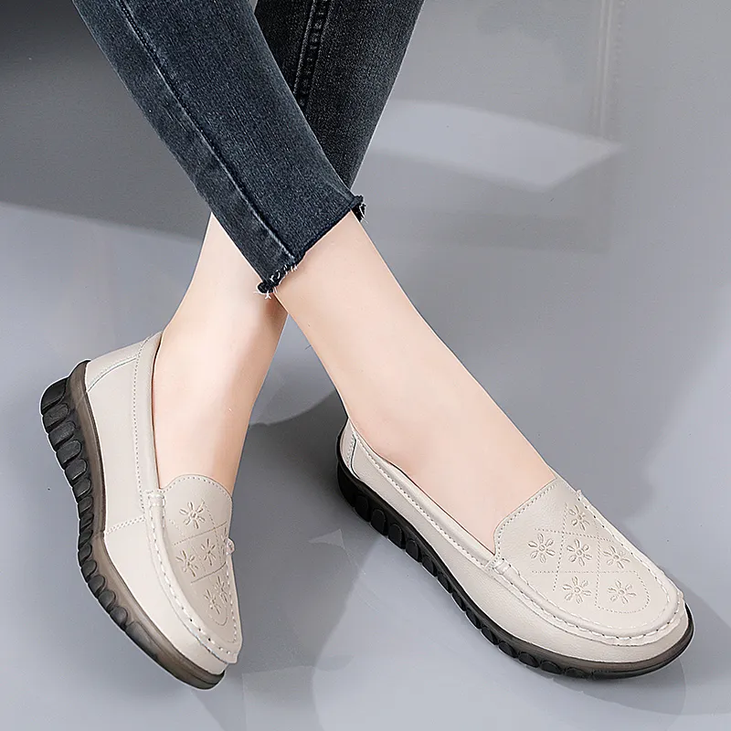 Reivantix Gommino Loafers Women's Black/Gray/Beige-3