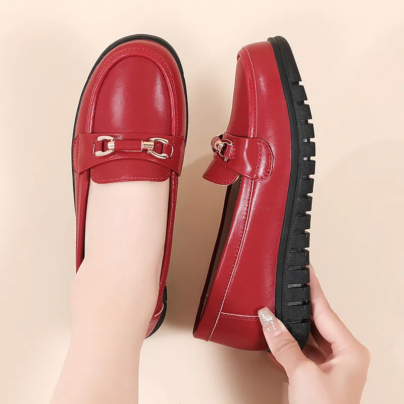 Reivantix Loafers Women's Red-1