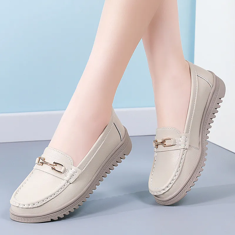 Reivanti Beanie Shoes Women's Beige-3