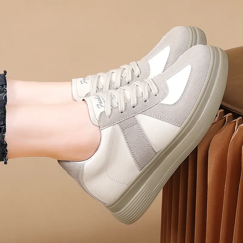 Reivanti Low Top Skateboard Shoes Women's Beige-2