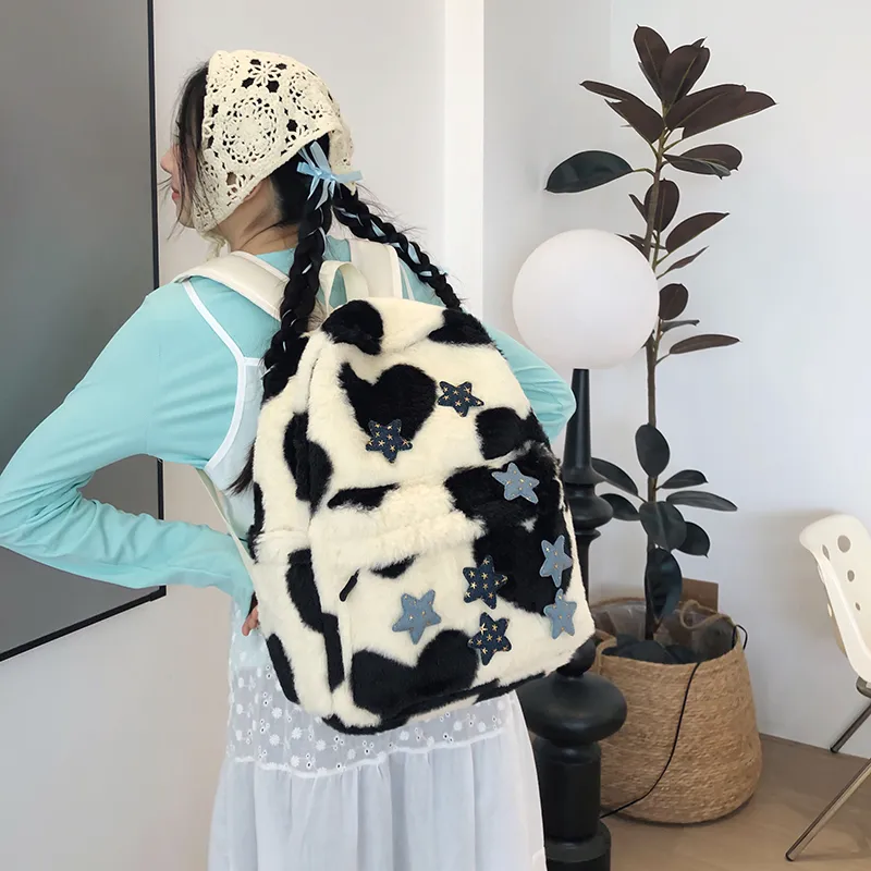 KAKAXI Plush Backpack Regular Women's Ivory-2
