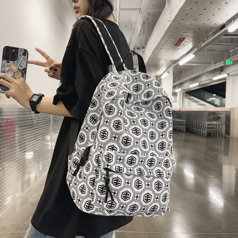 KAKAXI Nylon Backpack Black/White/Orange Red/Red-6