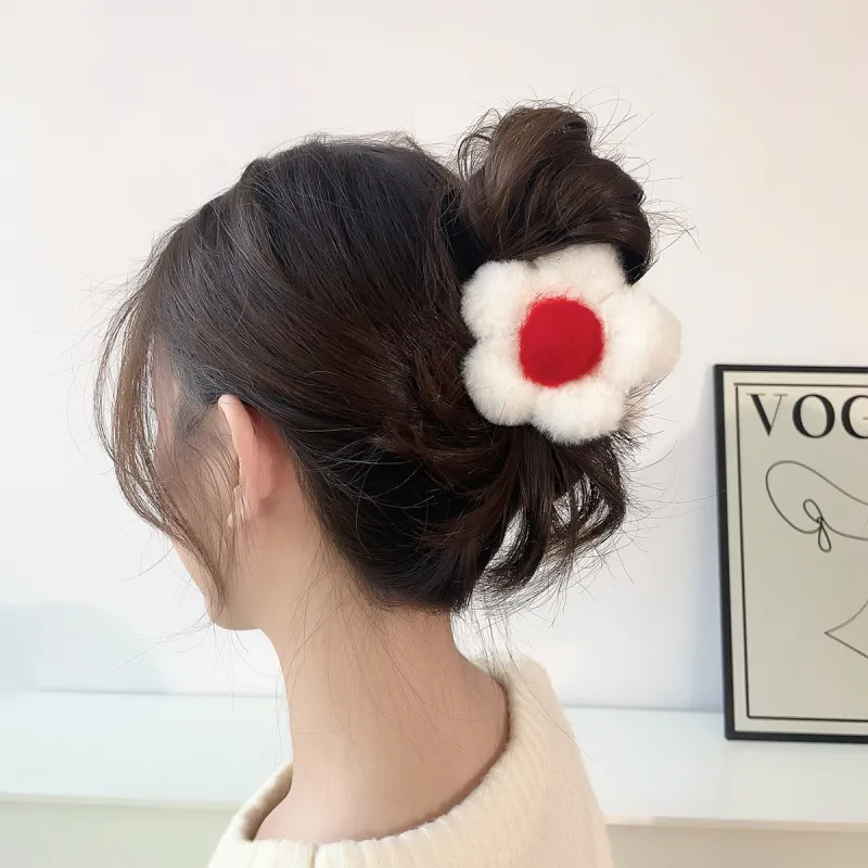 Specialoutlook Unique Design Luxury Shark Hair Clip Headpiece Hair Clips Women's-1