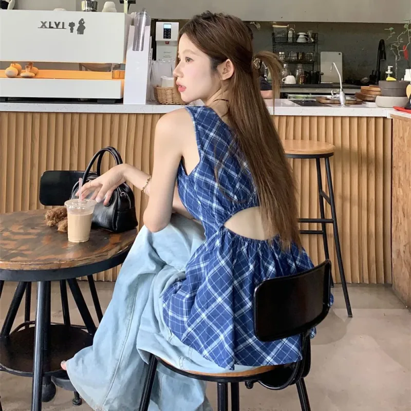 PZGE Tank Tops Women's Blue Plaid Tank Top With Strapless Design-3