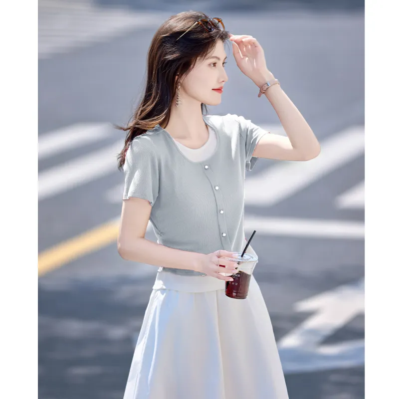 Still quiet T Shirts Women's-3
