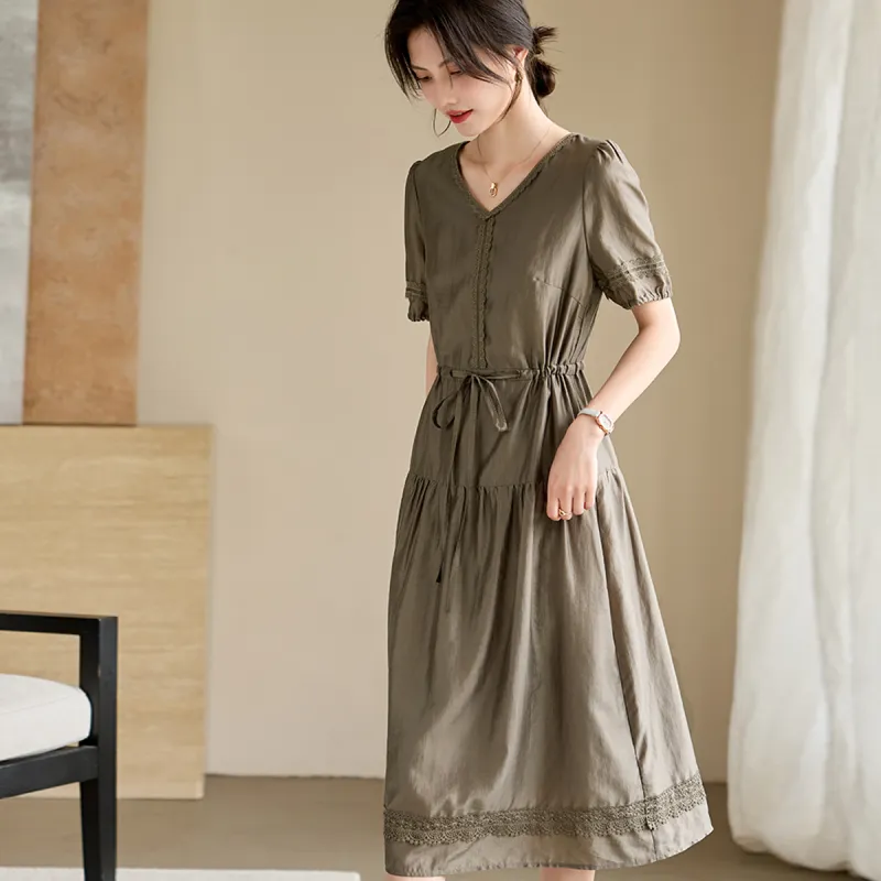 Still Quiet Short Sleeved Dress Women's Coffee Green-2