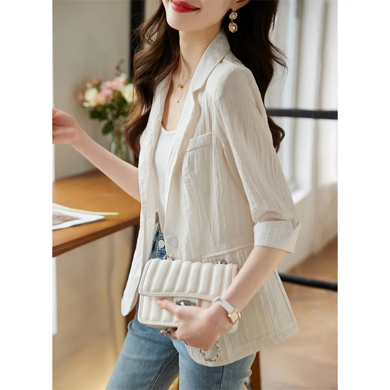Still Quiet Cropped Coat Women's-9