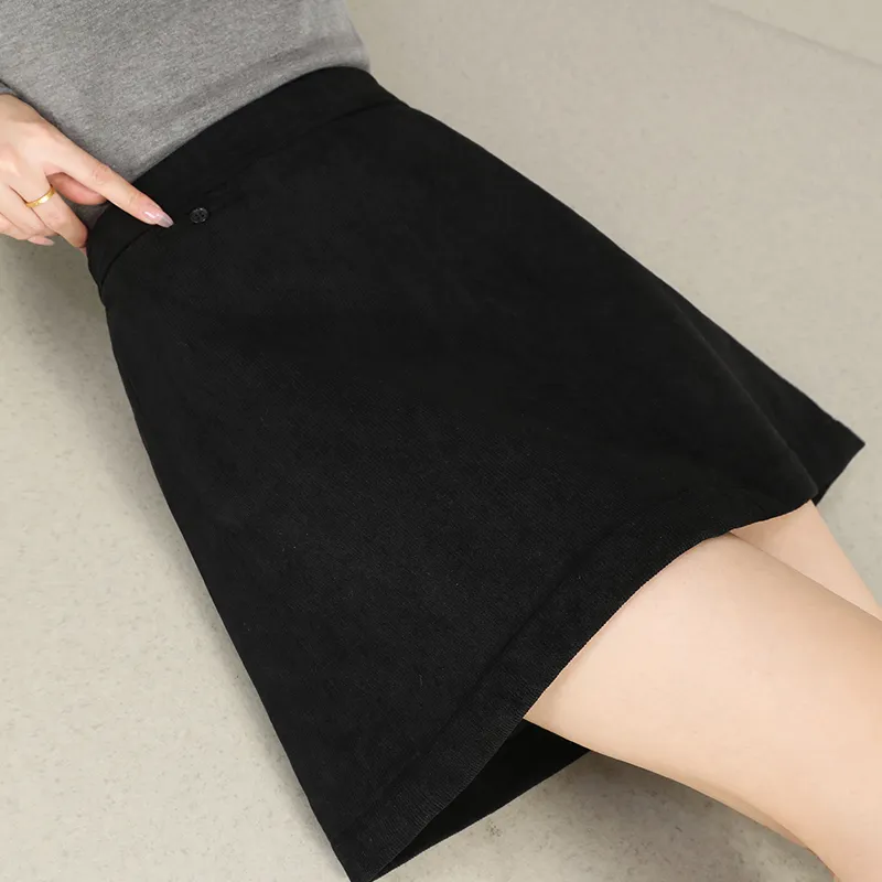Still Quiet Casual Short Skirts Women's Black-3
