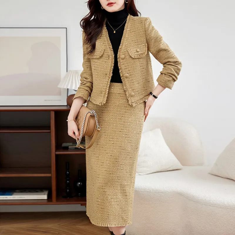 Still Quiet Skirt Set Women's Light Khaki-2