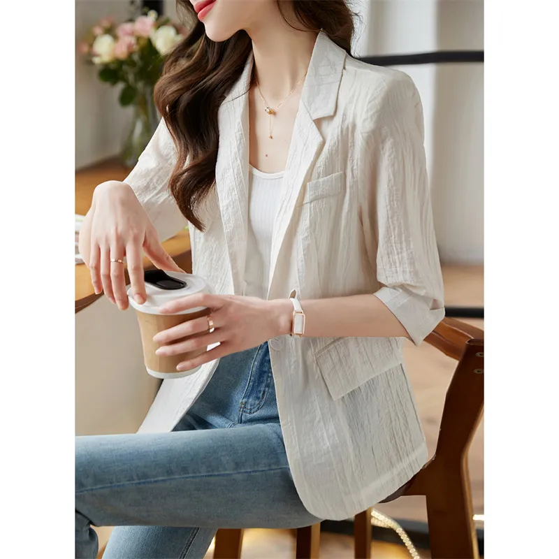 Still Quiet Cropped Coat Women's-8