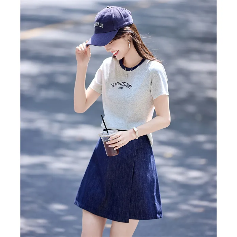 Still quiet T Shirts Women's-7