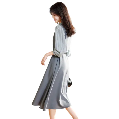 Still Quiet Long Sleeved Dresses Women's Gray