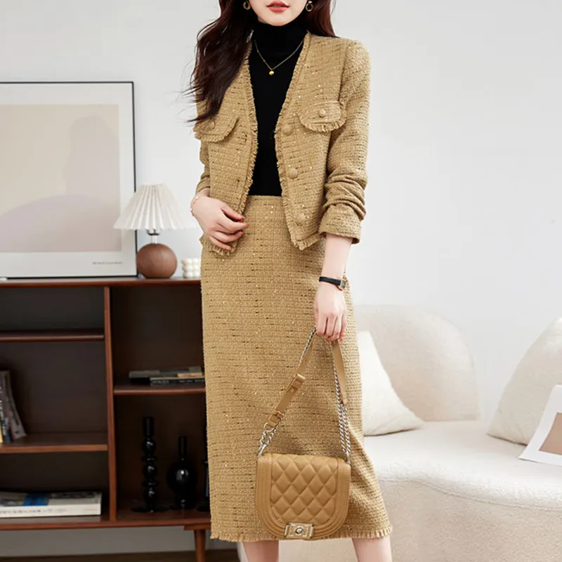 Still Quiet Skirt Set Women's Light Khaki-3
