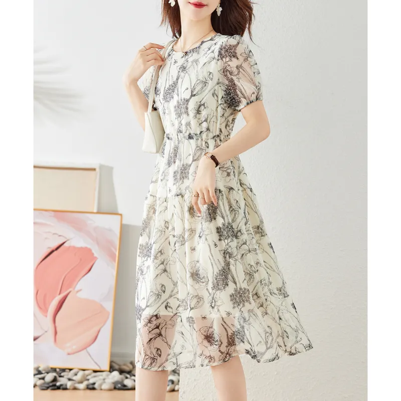 Still Quiet Short Sleeved Dresses Women's Black Beige-3
