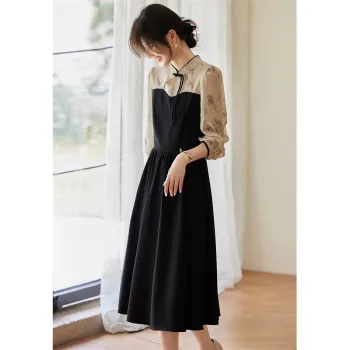 Still Quiet Long Sleeved Dresses Women's Black