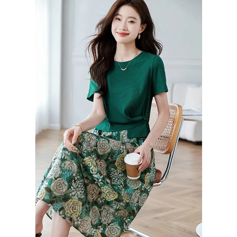 Still quiet Two Piece Skirt Sets Women's-3