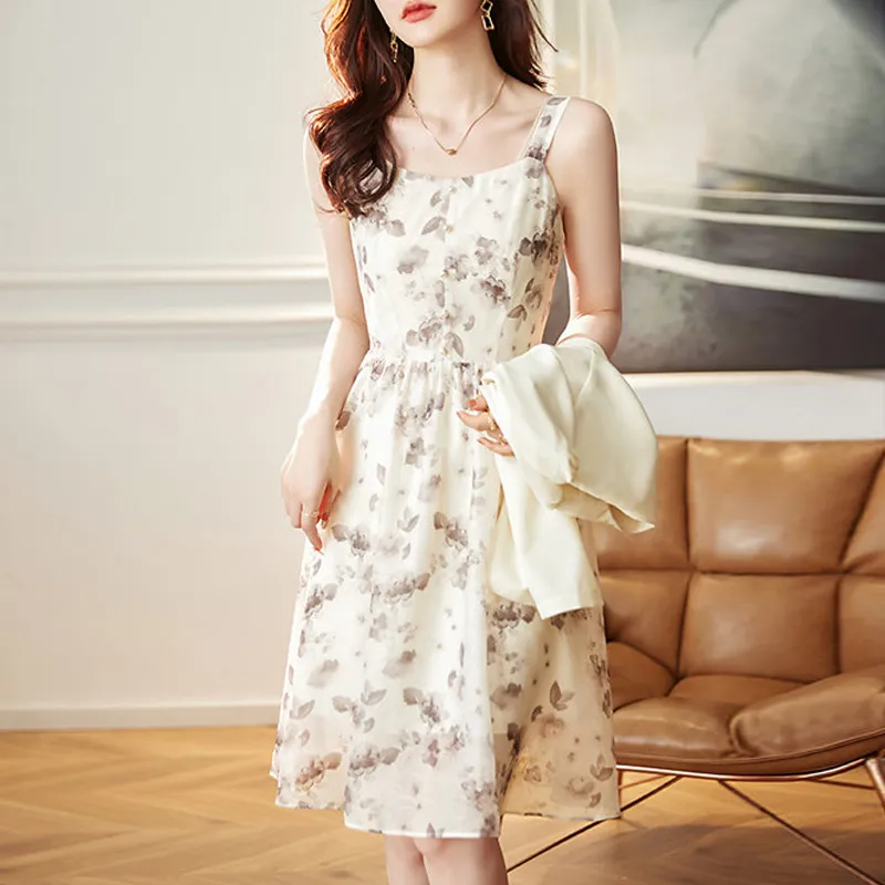 Still Quiet Skirt Set Women's Beige/Multicolor-1