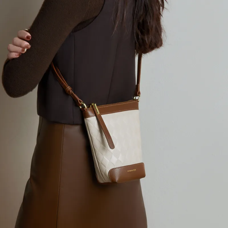 15 MINS Crossbody Bags-8