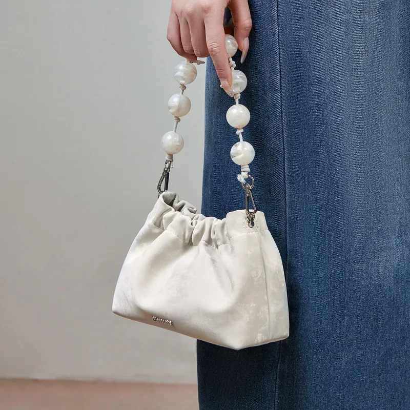 15 MINS Cow Leather Cloud Bag, Shoulder Bag, Crossbody Bag Trumpets Women's Graphite Black/Milkshake White/Olive Green-3