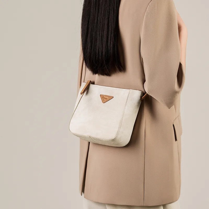 15 MINS Synthetic Leather Shoulder Bag, Crossbody Bag Trumpets Women's White & Apricot-2