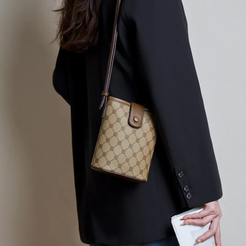 15 MINS PVC And Synthetic Leather Mom Cell Phone Pouch Crossbody Bag Shoulder Bag Mini Women's Coffee-4