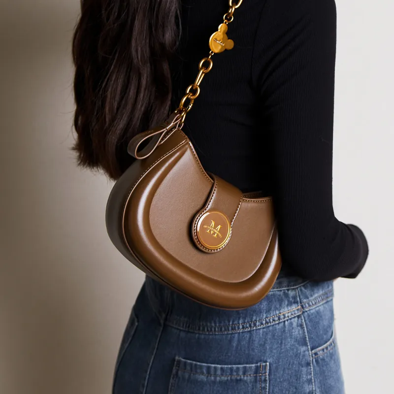 15 MINS Synthetic Leather Shoulder Bag Crossbody Bag Shoulder Bag Regular Women's Ecru & Apricot/Midnight Black/Coffee-11