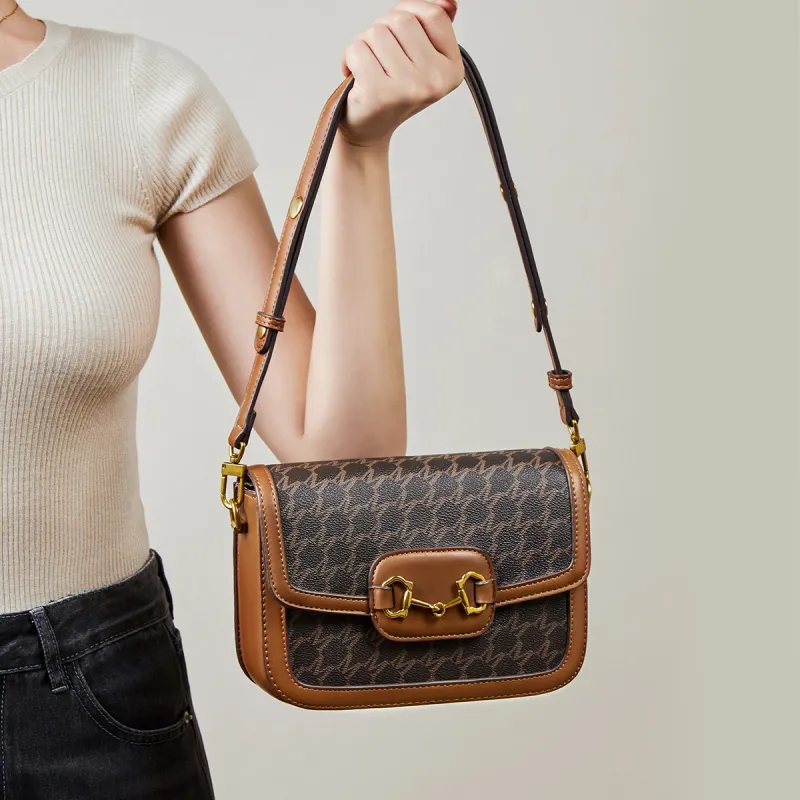 15 MINS PVC Crossbody Bag Shoulder Bag Regular Women's Coffee/Ecru-1