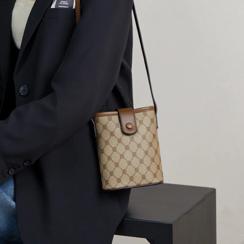 15 MINS PVC And Synthetic Leather Mom Cell Phone Pouch Crossbody Bag Shoulder Bag Mini Women's Coffee-5