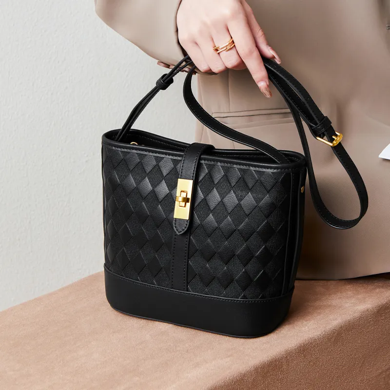 15 MINS Cow Leather Crossbody Bag, Shoulder Bag Regular Women's Ecru & Apricot/Midnight Black-10